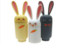 Rabbit ear round pen holder